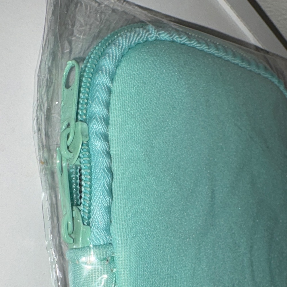 Blue/green pouch to put on Tumbler or Stanley’s - Picture 3 of 7